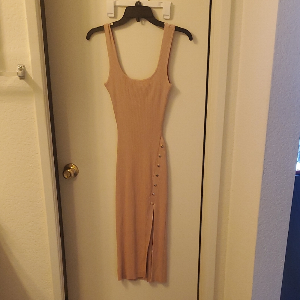 Windsor Blush Midi Dress with Gold Button Accents